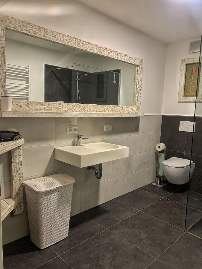Mg-Quartier Hostel เมินเคงลัดบาค ภายนอก รูปภาพ